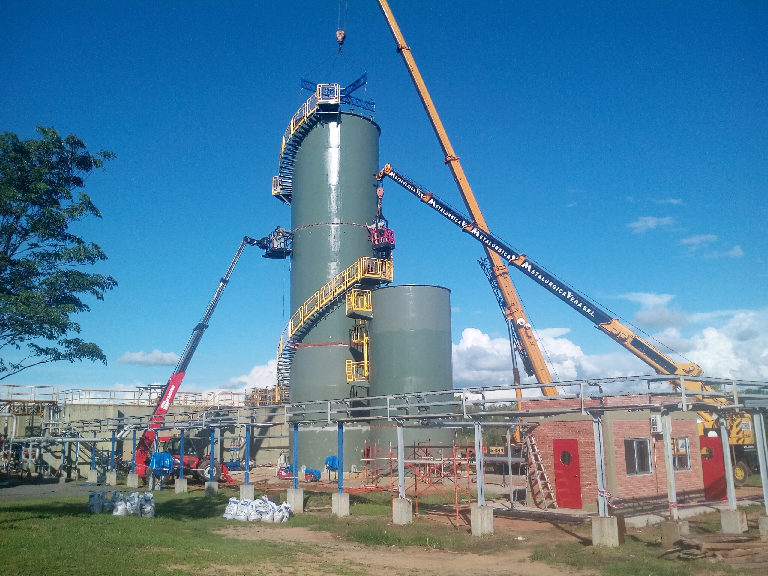 Montaje industrial presentado por CIMEM